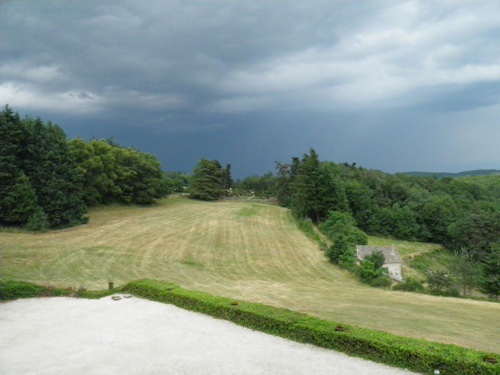 Château des Faugs Boffres Exterior foto