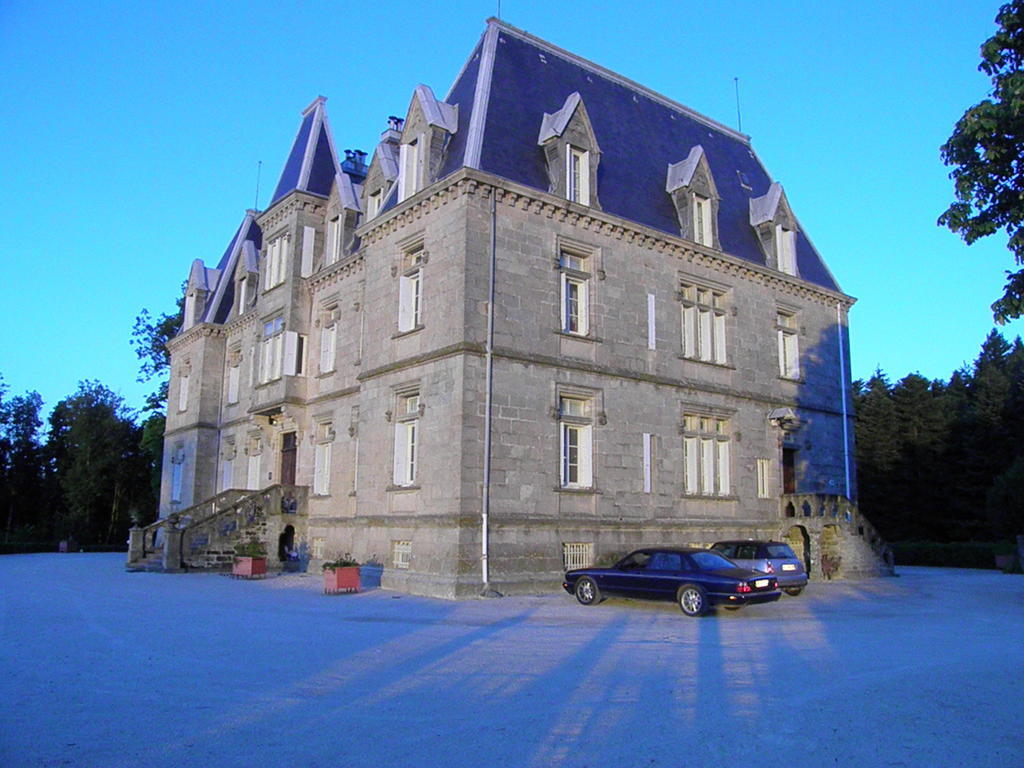 Château des Faugs Boffres Exterior foto